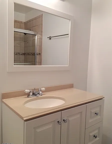 64 Sycamore Ct — Photo 15