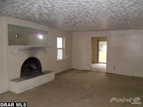 2nd image of 27511 Ellward St