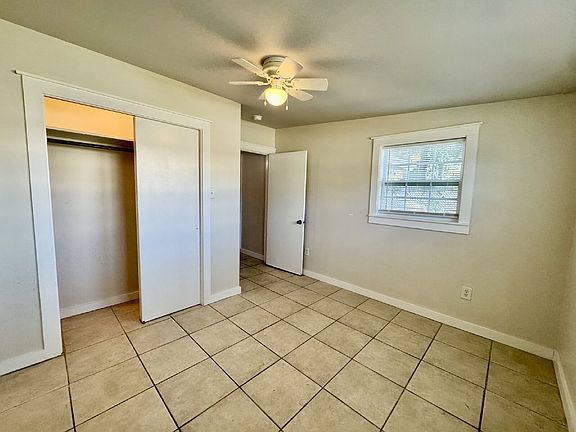 5th image of 106 N El Centro Blvd #B