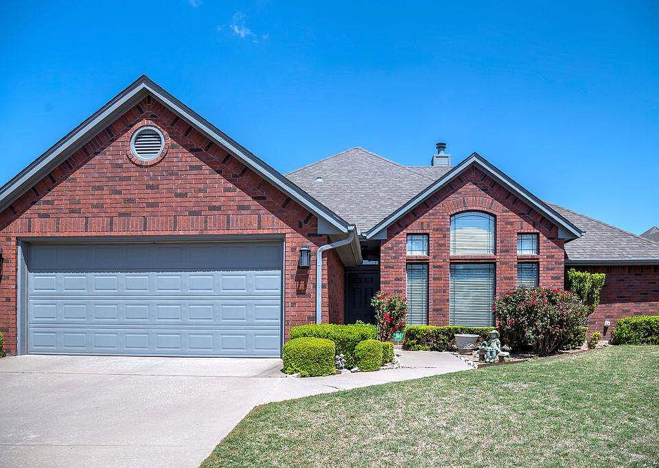 1st image of 6605 NW Creekside Ct
