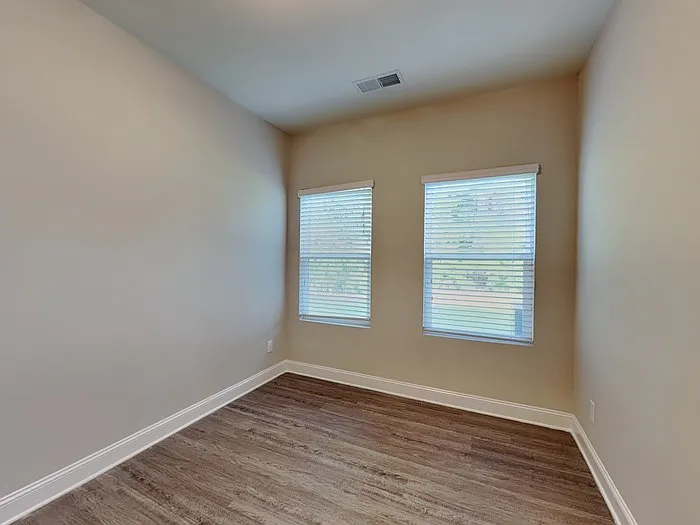 3205 Emerald Ridge Ct — Photo 21