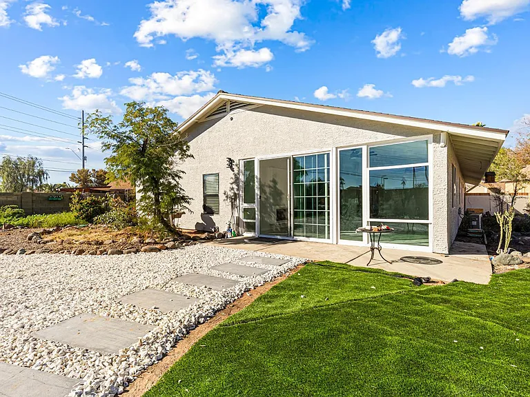 4401 W McRae Way — Photo 14