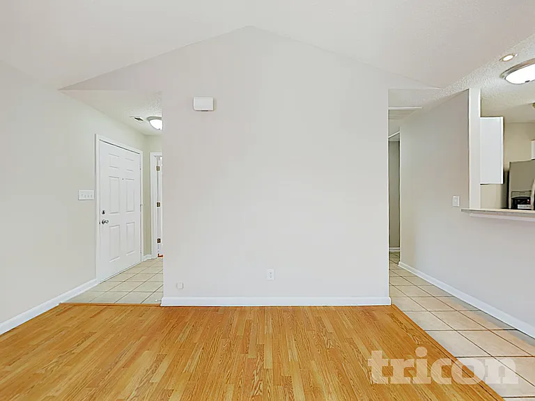 107 Everett Park Dr — Photo 5
