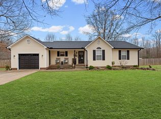 48 Hawthorne Dr, Lawrenceburg, TN 38464