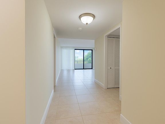 3rd image of 3589 S Ocean Blvd #314-1