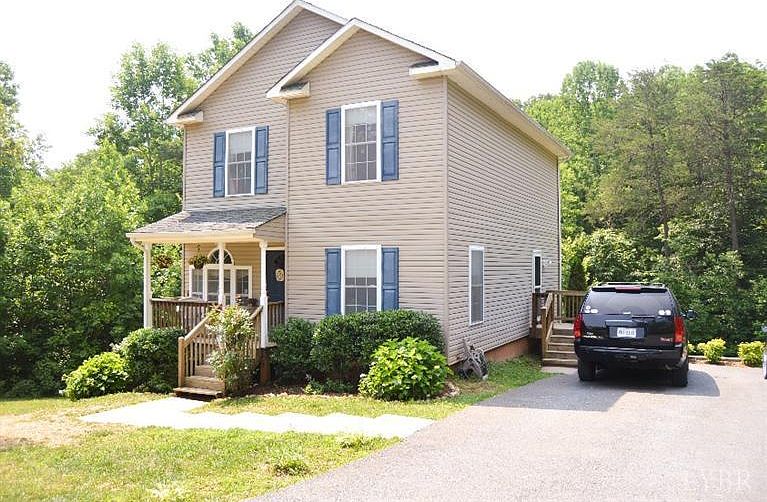 1st image of 38 Cynthia Ct