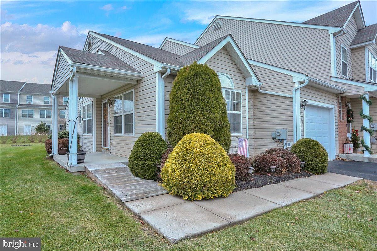 313 Dogwood St, Bally, PA 19503 Zillow