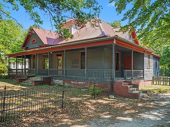 2nd image of 215 Theodore R Carr Blvd