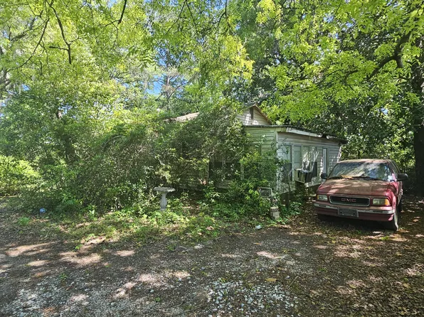 4165 Dorchester Rd, Charleston, SC 29405