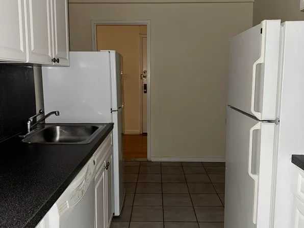 88-10 34th Avenue image 6 of 13