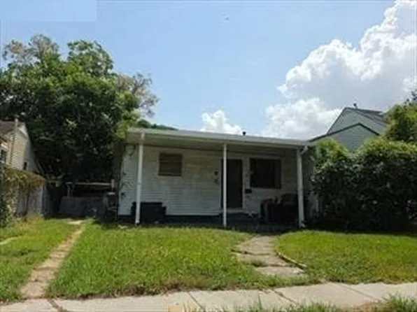 102 Hathaway Pl, New Orleans, LA 70119