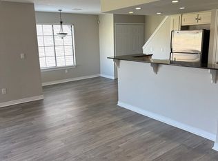 Silver Sands Apartments, Tulsa, OK 74136