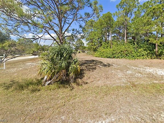 5th image of 2729 NW 21st Ter