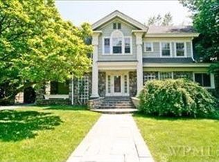 133 Elk Ave, New Rochelle, NY 10804