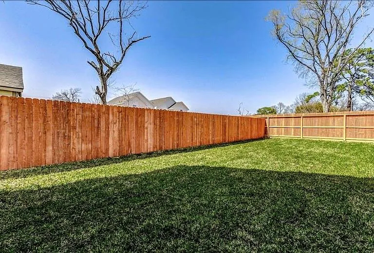 2206 Dolly Wright St #B — Photo 20