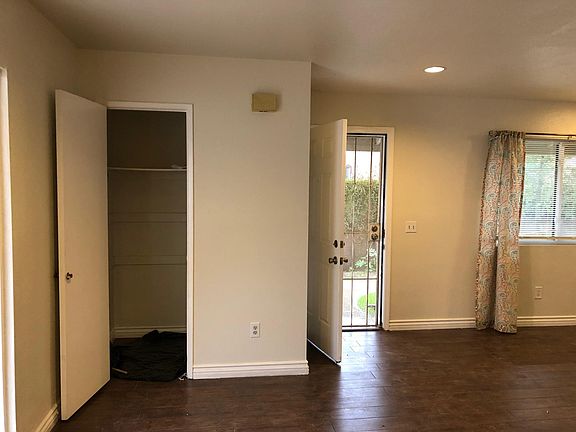 2nd image of 1319 N Elderberry Ave