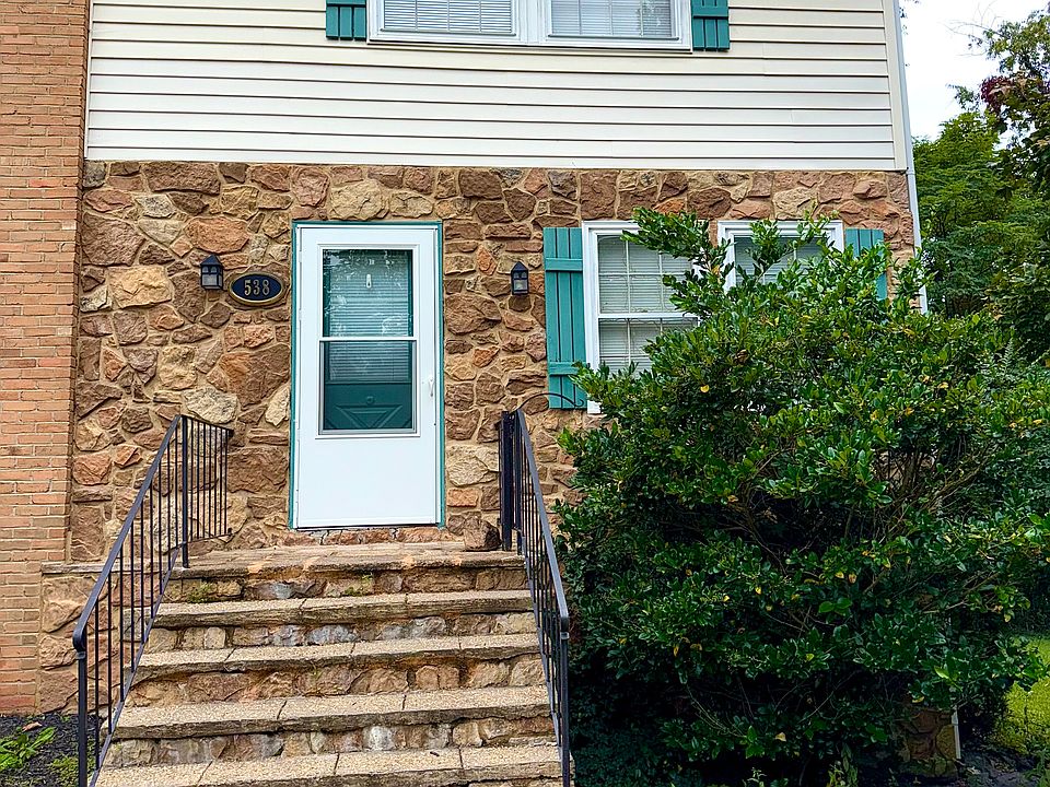 1st image of 538 Westminister Ln