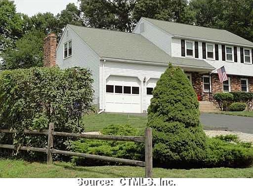 2nd image of 61 Murielle Dr