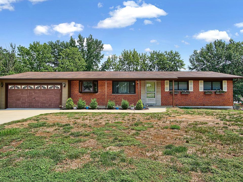 1st image of 9612 Castanet Ct