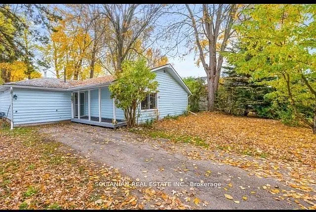 207 Bayview Ave — Photo 8