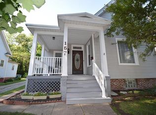 157 E High St, Edwardsville, IL