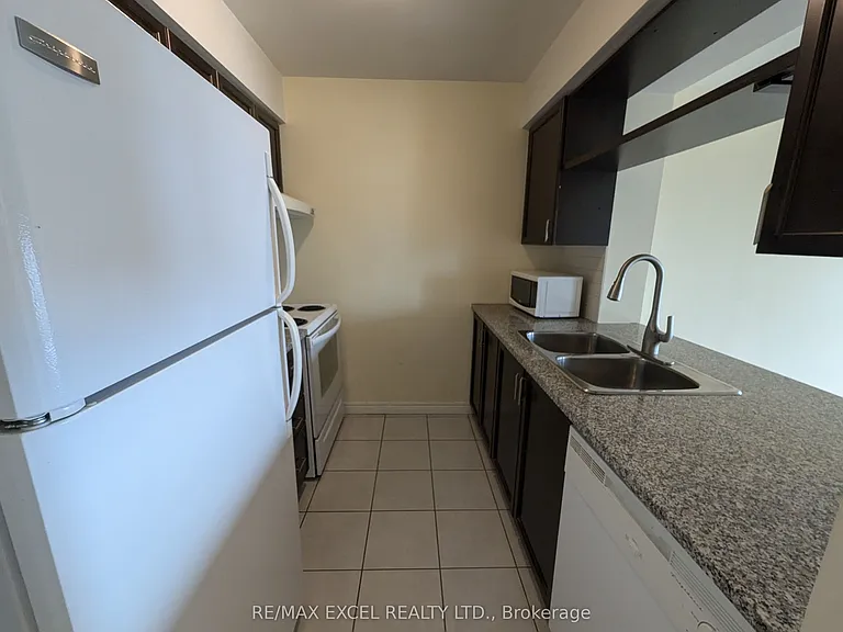 60 Town Centre Ct #1801 — Photo 10