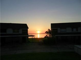 159 April Point Dr S #159, Montgomery, TX 77356