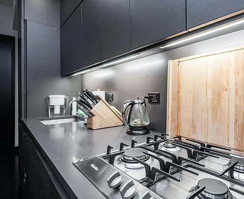 Rented by Real Easy LLC | media 122