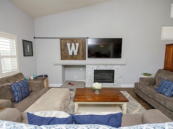 5th image of 5212 Newquay Ct