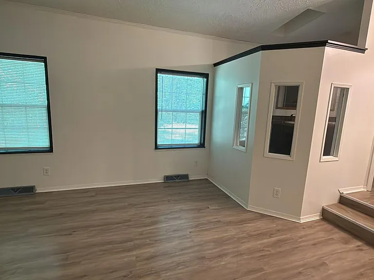 10964 N Mackinaw Hwy #2 — Photo 10
