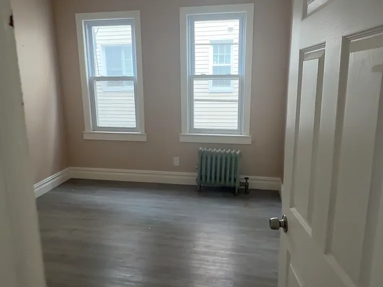 164 Autumn St #1 — Photo 6