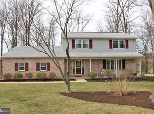 14 Keesey Rd, New Freedom, PA 17349