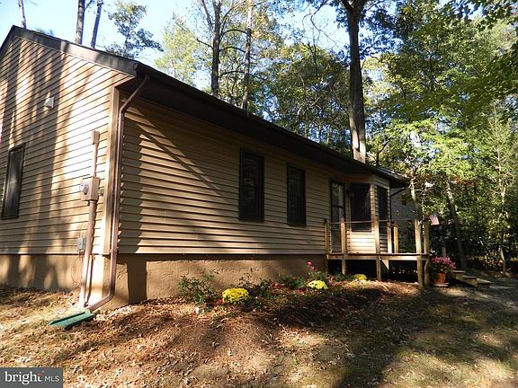 3rd image of 44517 White Pine Ct