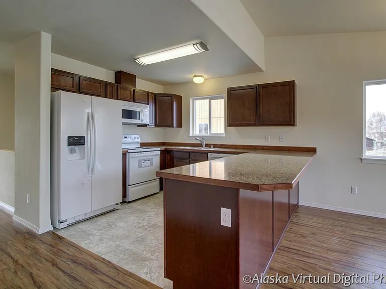 2278 Galatea Dr — Photo 7