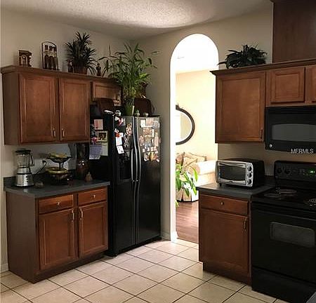 2nd image of 10066 Shadow Creek Dr