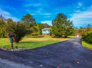 108 Dell St, Stroudsburg, PA 18360