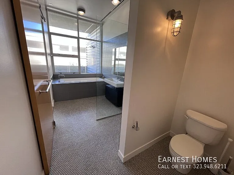 4080 Glencoe Ave #407 — Photo 15