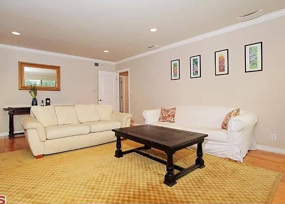 2nd image of 1226 Franklin St APT 3