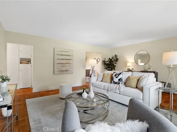 5345 Village Grn, Los Angeles, CA 90016