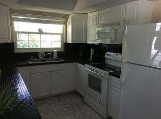 713 Bayou Ave, Tarpon Springs, FL 34689