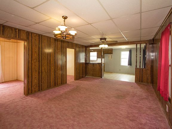 3rd image of 106 E Mill Ave