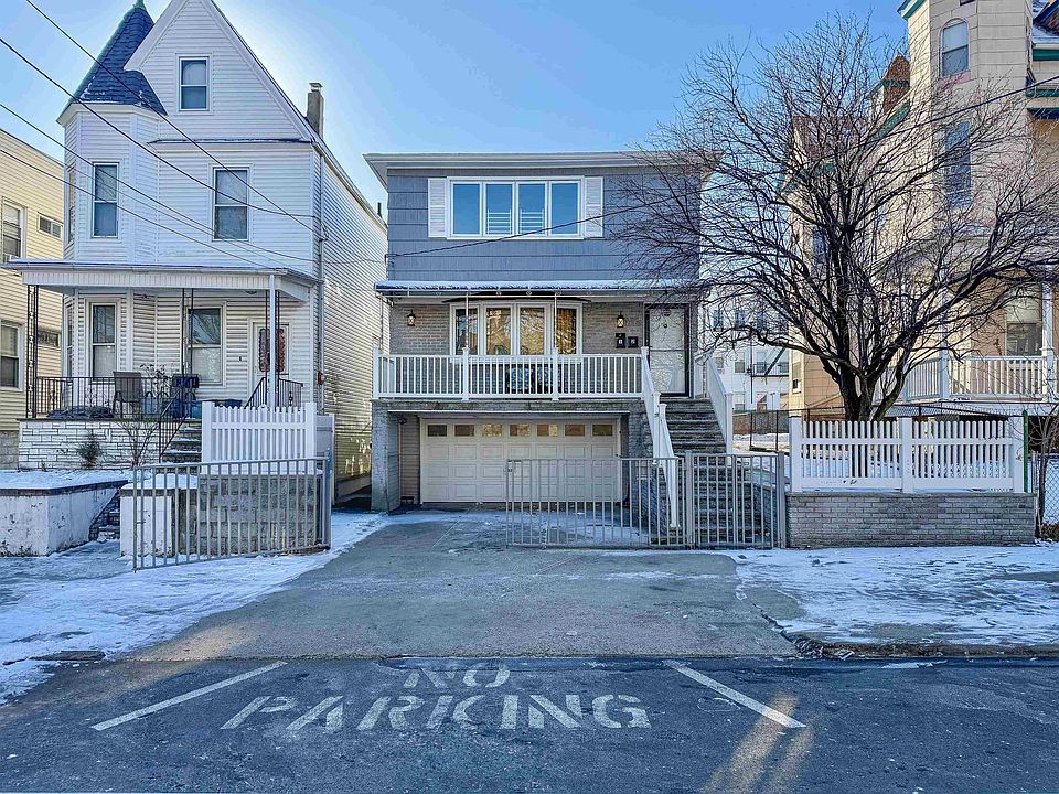 1st image of 157 Neptune Ave Floor 2