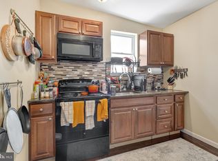 1536 S 19th St #2, Philadelphia, PA 19146