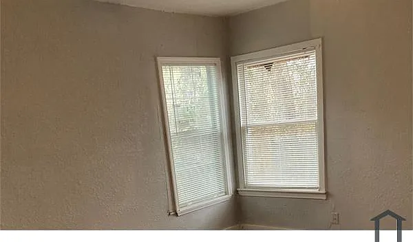 2075 Hazel St #2075 — Photo 15