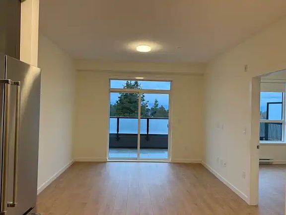 4th image of 14778 106th Ave #502