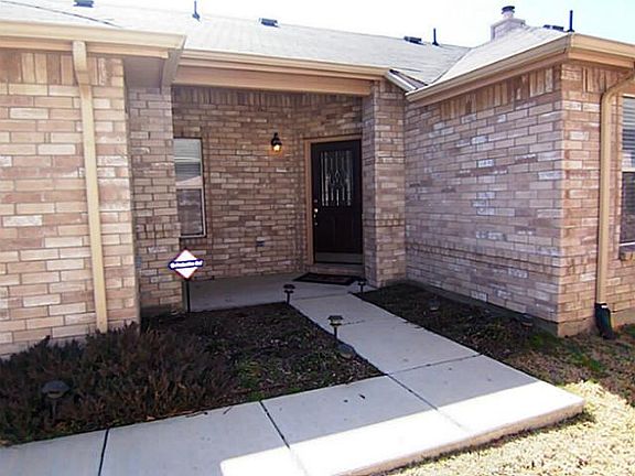 3rd image of 6313 Lost Valley Dr