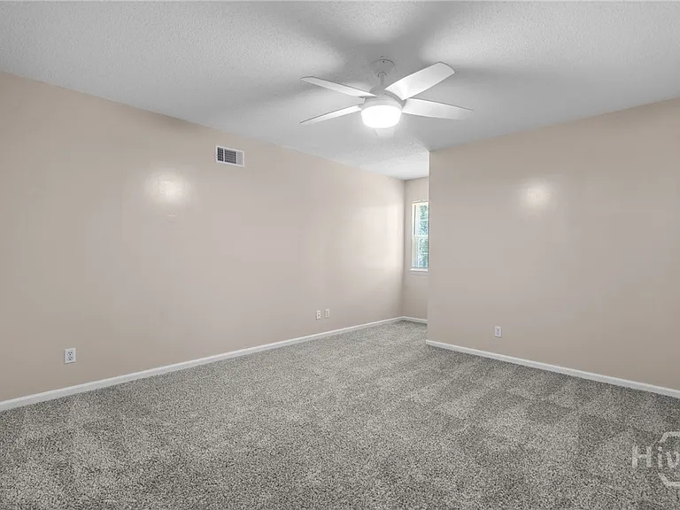 114 Saint Andrews Way — Photo 25