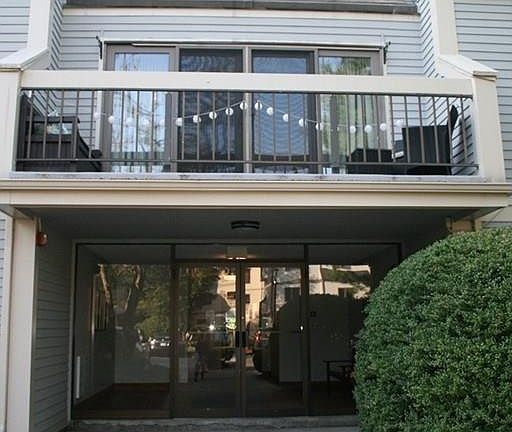 2nd image of 1100 Salem St APT 19
