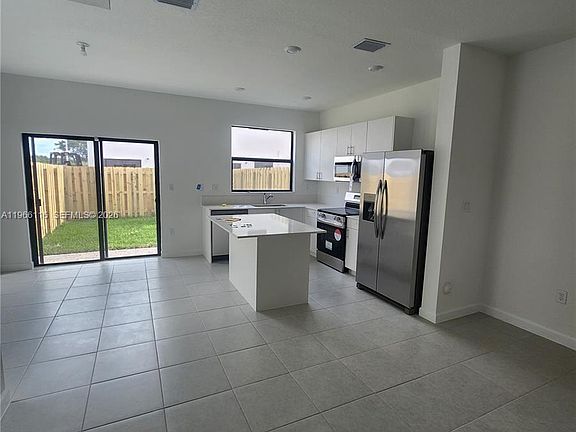 4th image of 23331 SW 128th Ave #23331