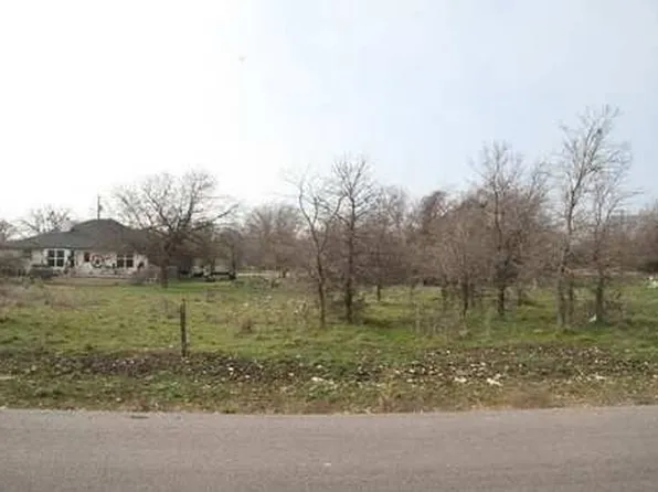 6 Blue Roan Dr, Morgans Pt Resort, TX 76513